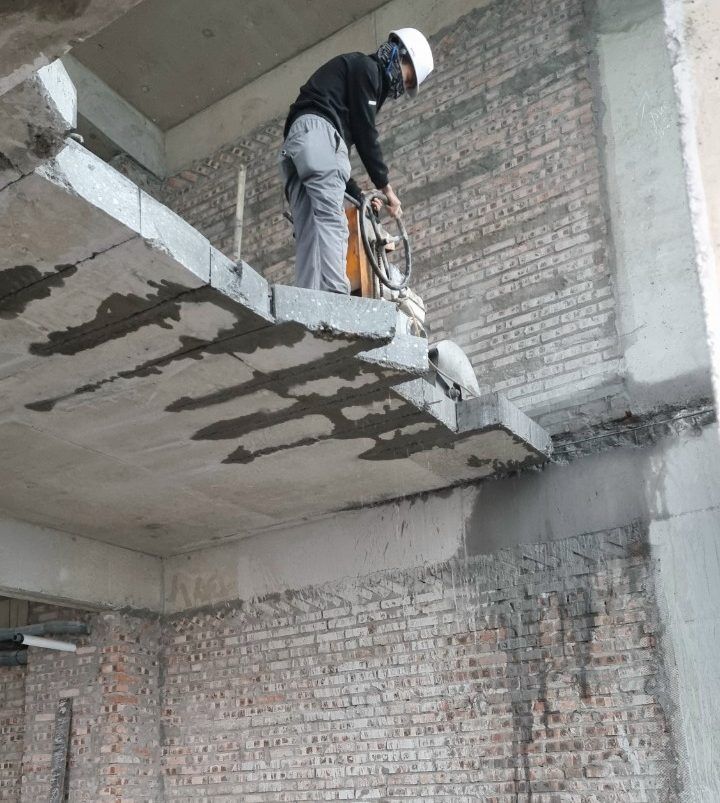 Dịch vụ cắt hạ tấm bê tông
